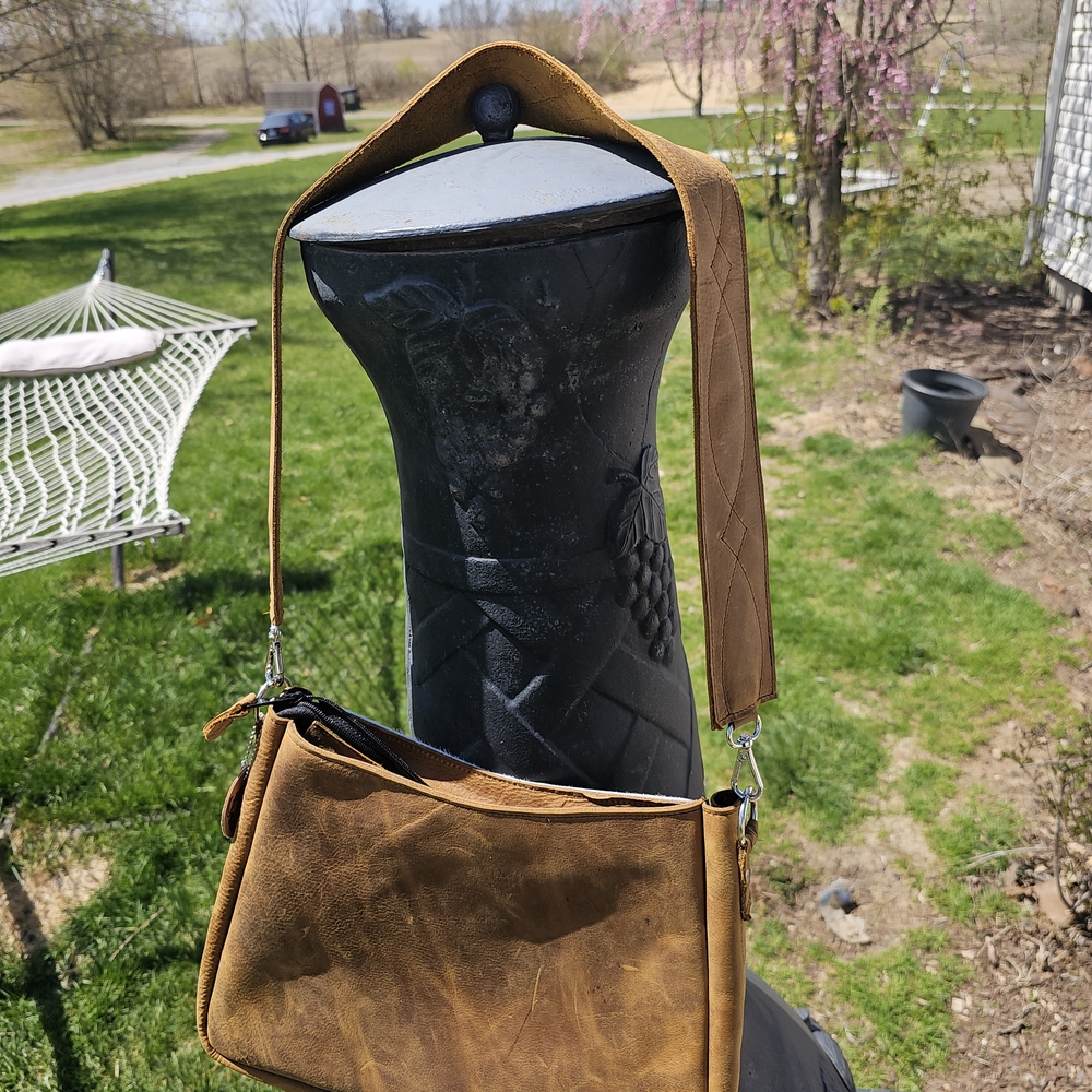 Stylish Brown and White Women's Bag - Picture 3 of 3